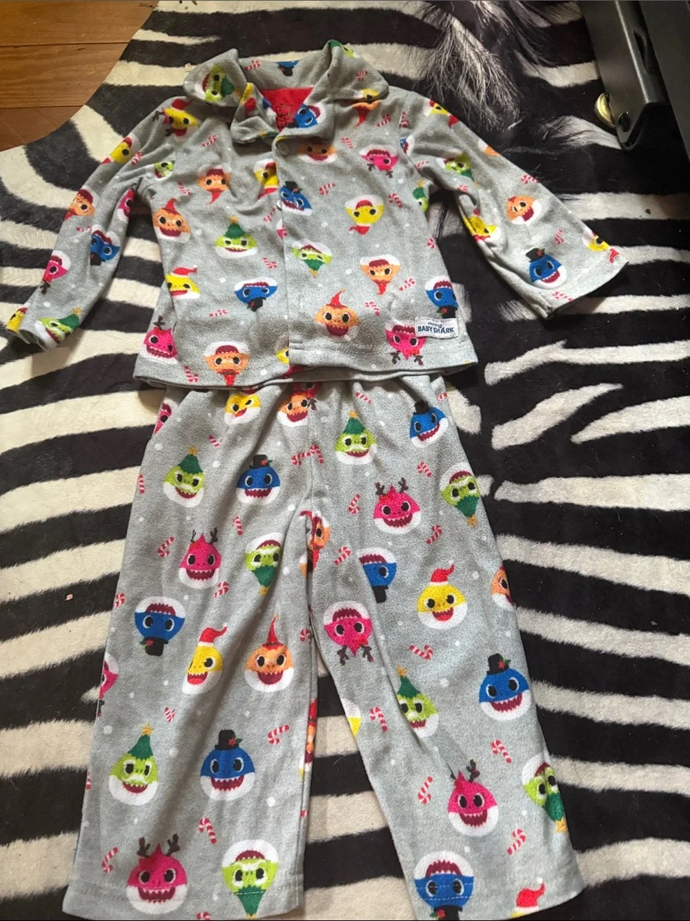Baby Shark toddler pj set